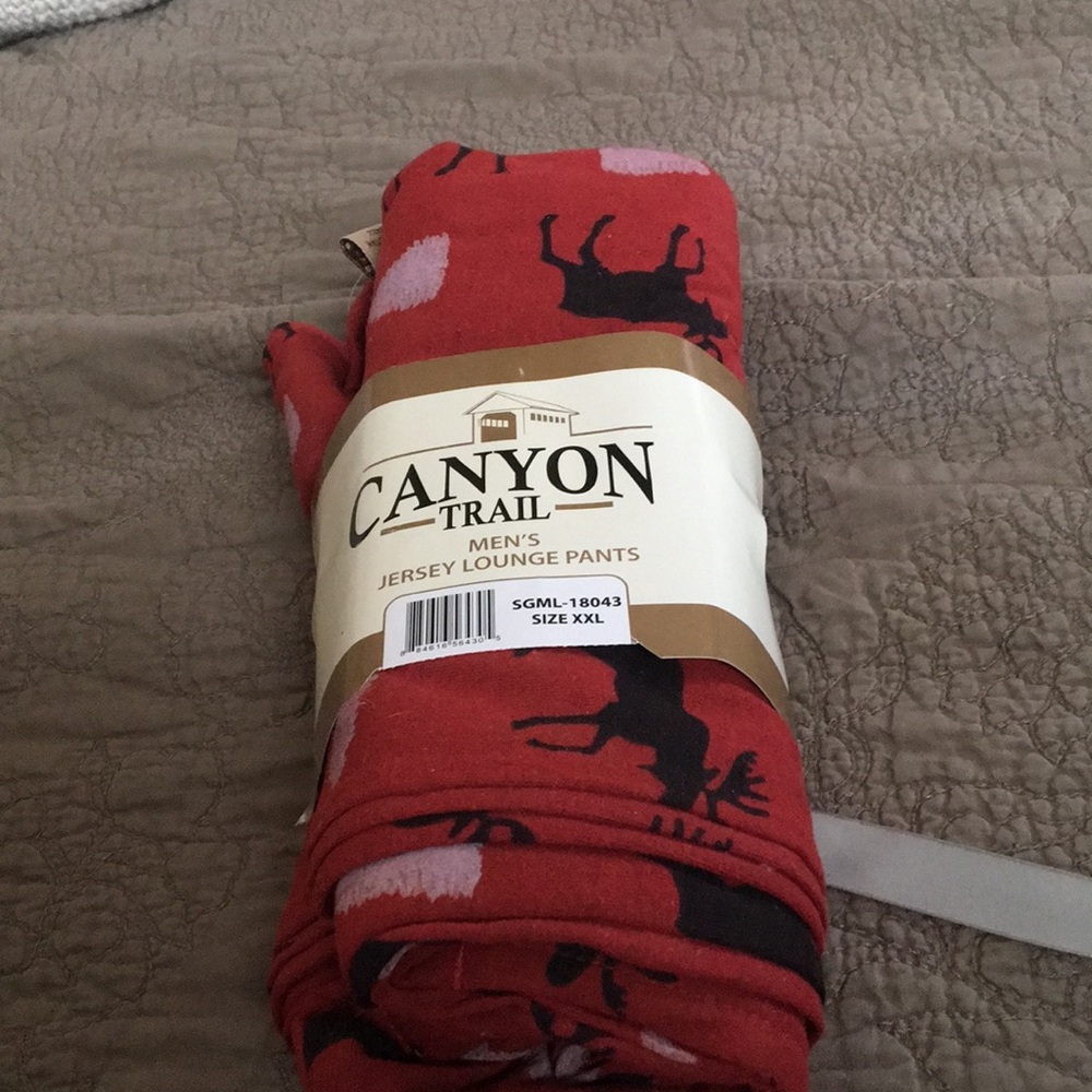 Men’s lounge pants